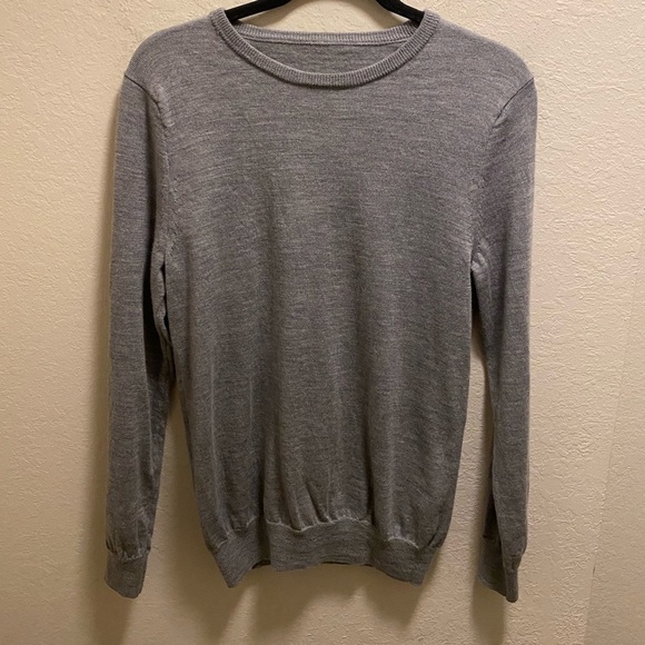J. Crew Men's Grey Merino Wool Crew Neck Sweater Size Small - Picture 1 of 6